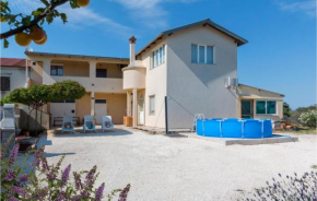 Beautiful Apartment In Pula